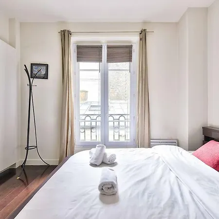 Detailed Household - Charming 33m2 For 3 People Apartment Paris